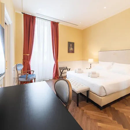Algila Luxury Torrigiani Apartments Florence Buitenkant foto